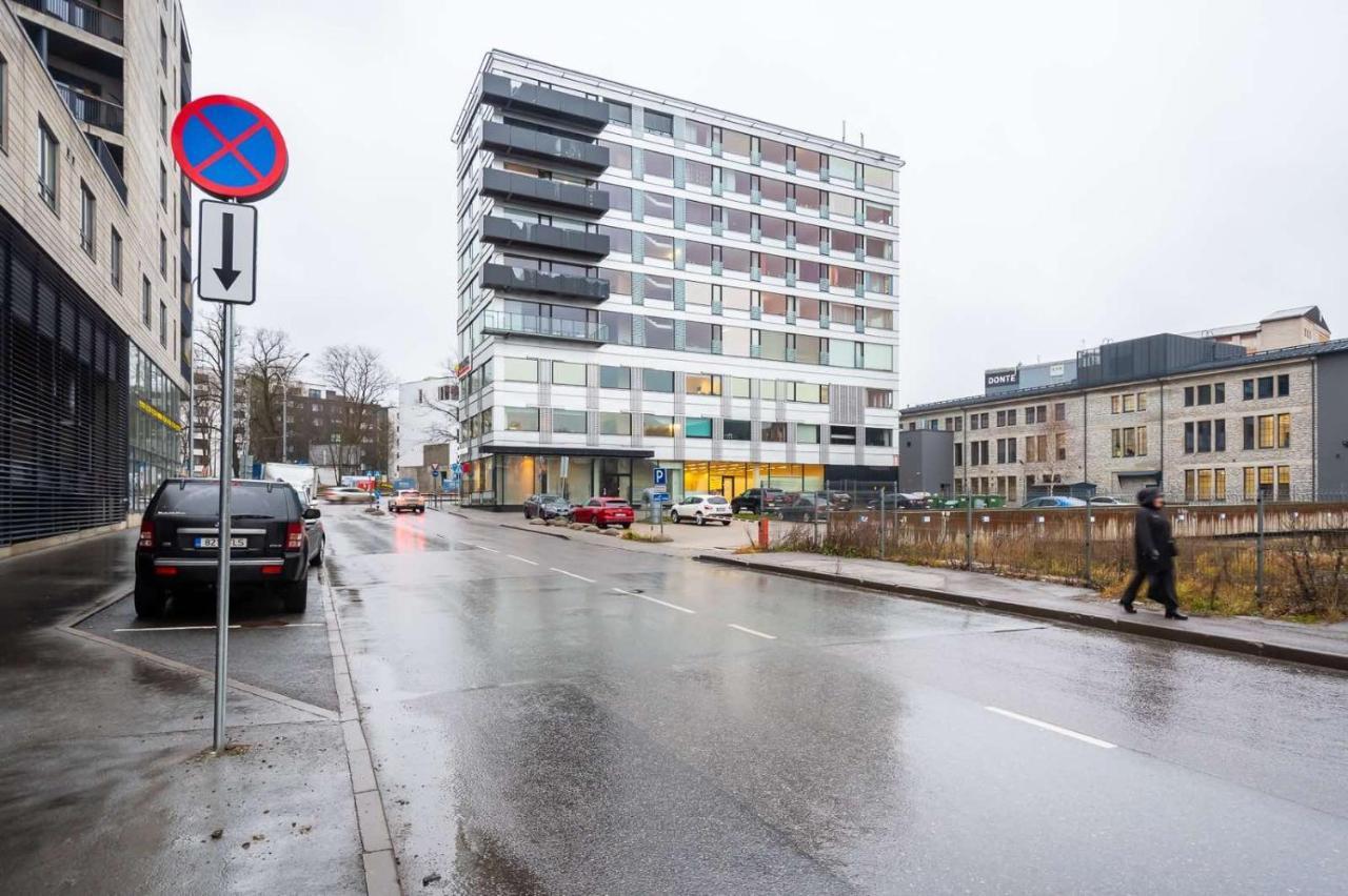 Двухкомнатная Квартира В Центре Города Tallinn Exteriör bild